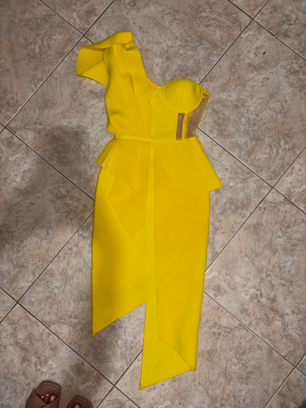 Yellow One-Shoulder Asymmetrical Peplum Dress